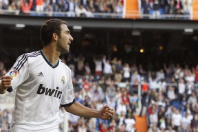 开云全站-“德甲新兴队亮眼表现，冲击欧冠资格”，德乙新星