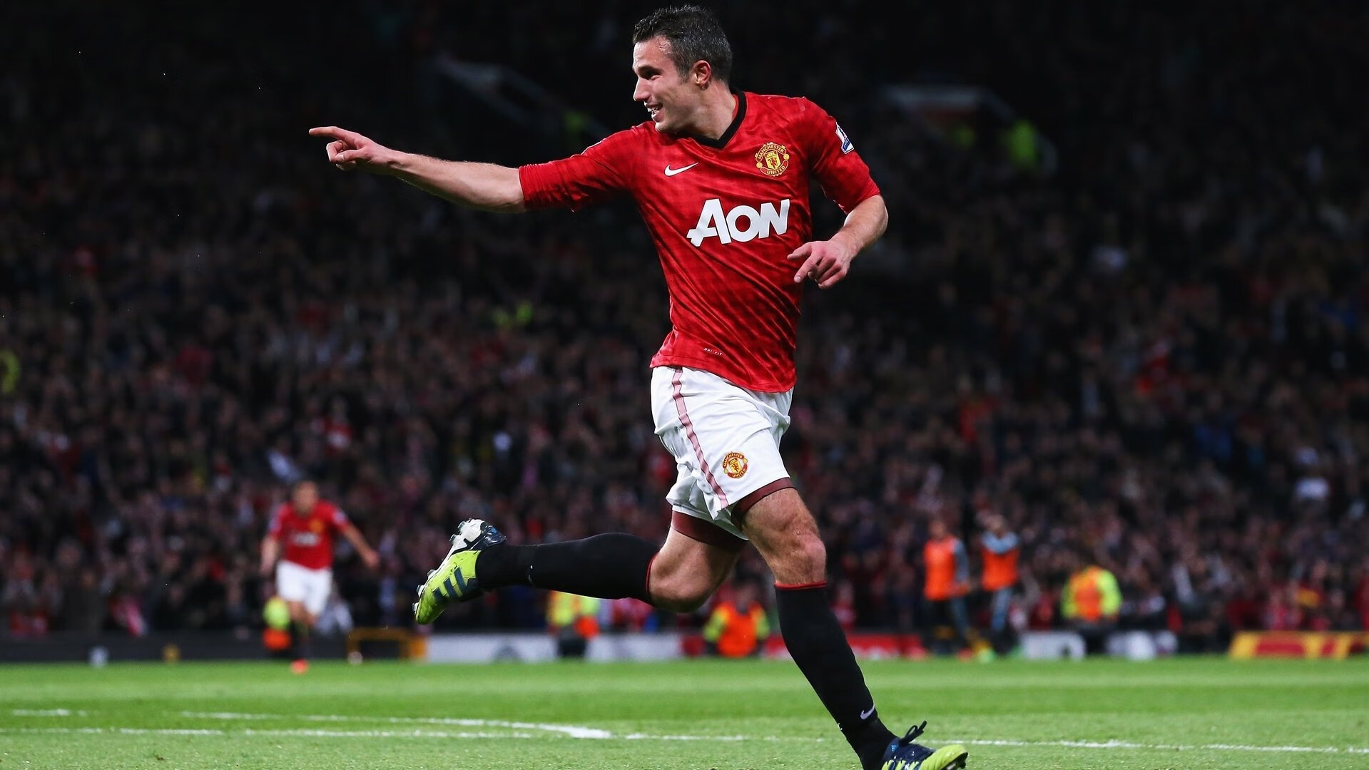 塞内加尔队门将费尔南德斯在巴黎奥运会上展现出高水平的扑救能力